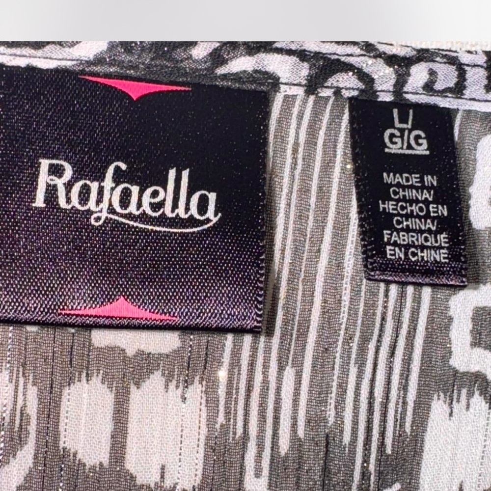Rafaella Black and White Geometric Blouse - Picture 2 of 7